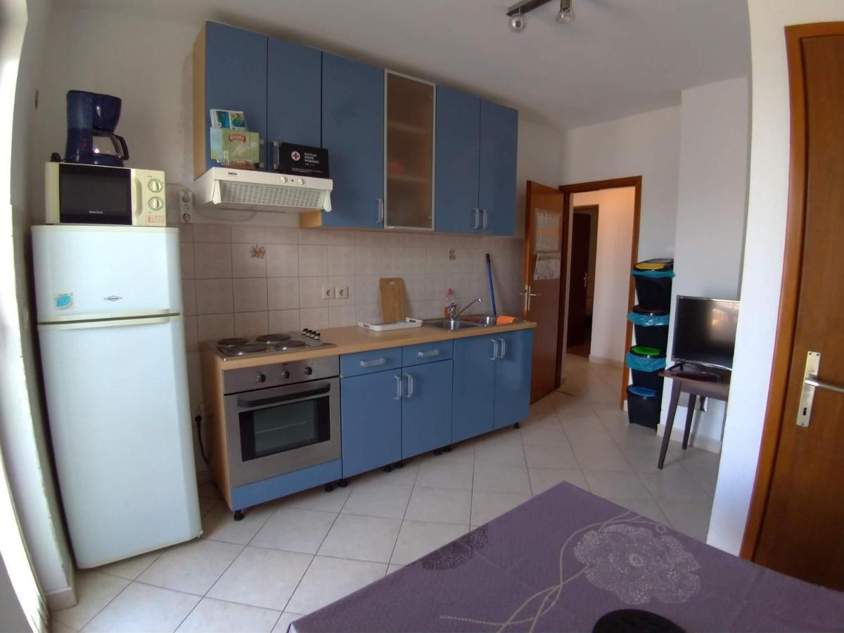 Apartment Njivice 15904B Ngoại thất bức ảnh